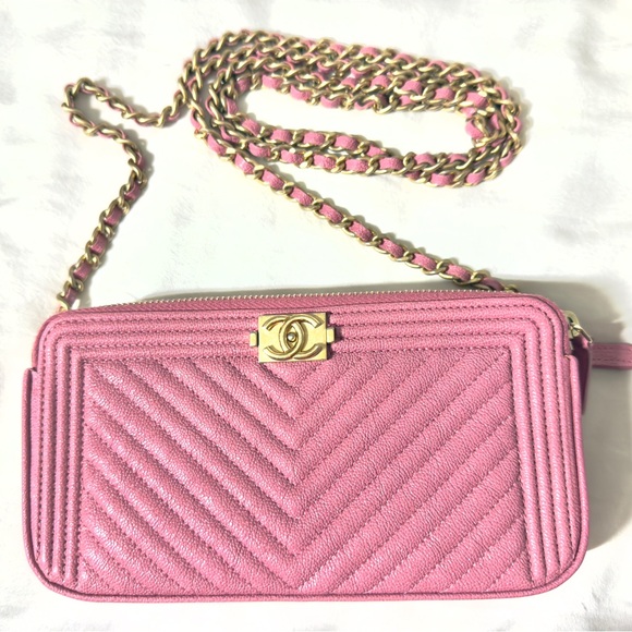 Authentic CHANEL WOC – Rose Pink Caviar w/ Phone Slot - Picture 2 of 16